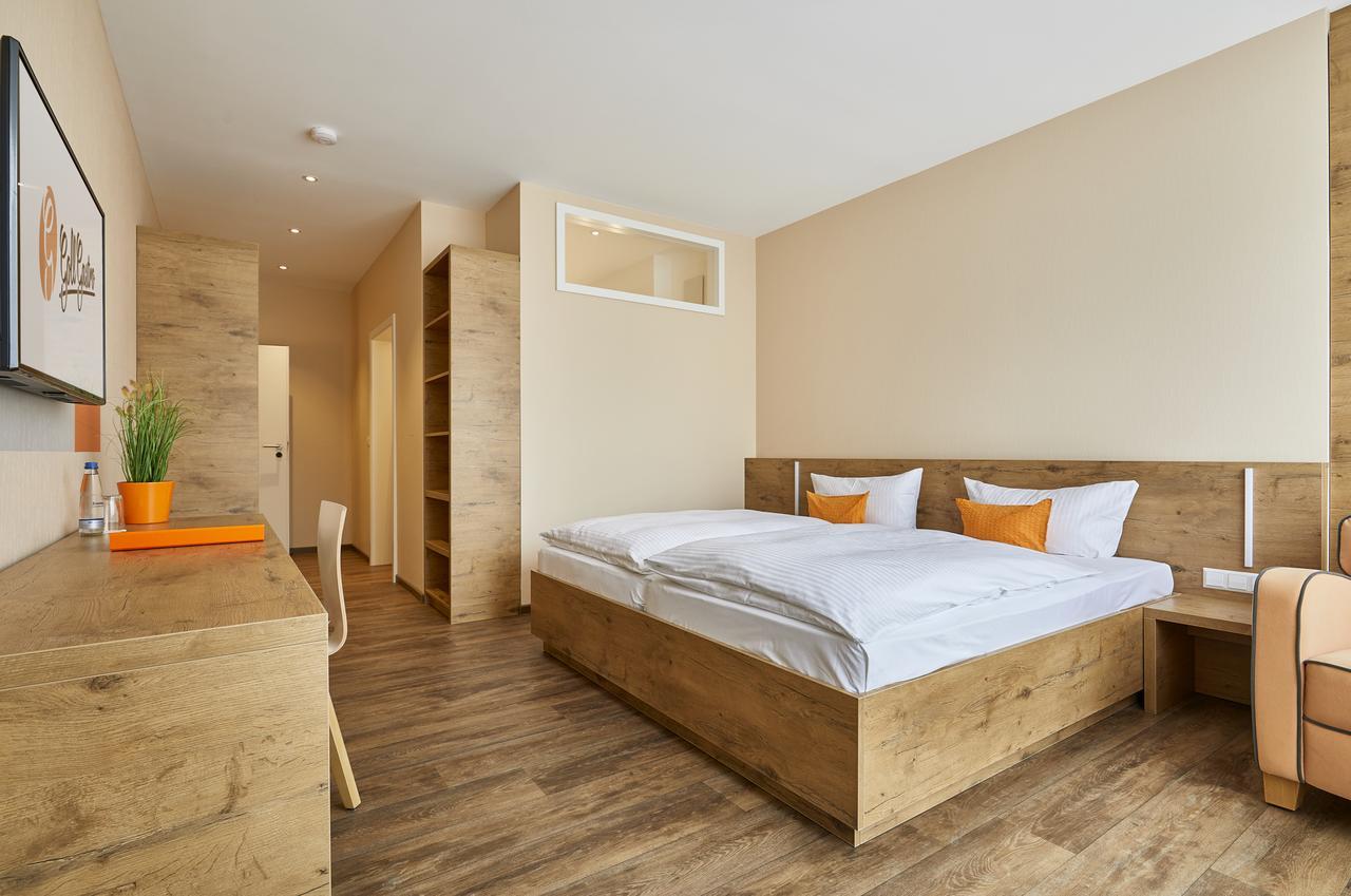 Hotel Goll Pforzheim-Niefern Eksteriør bilde