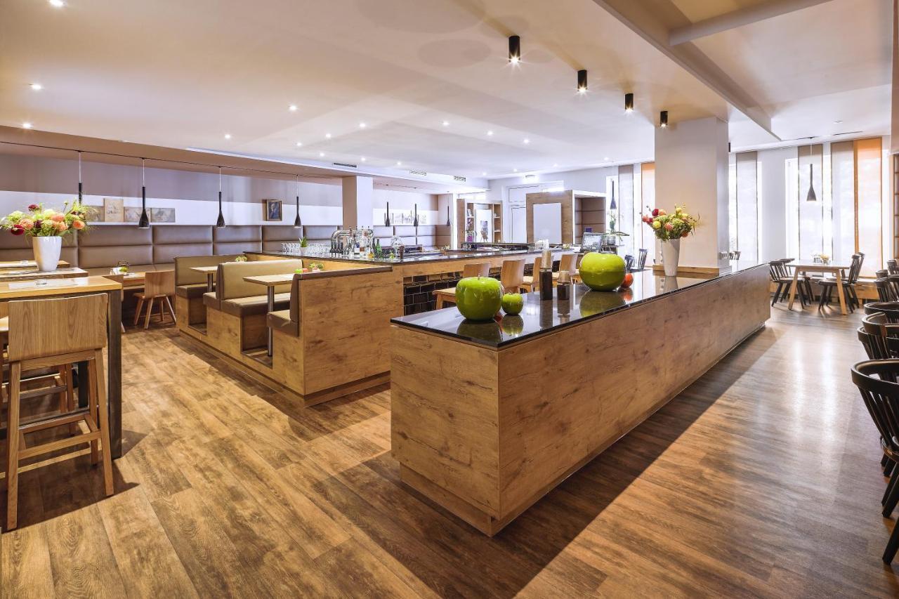 Hotel Goll Pforzheim-Niefern Rom bilde